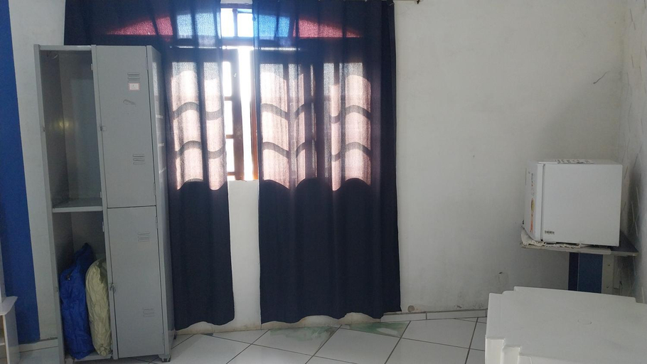 Bedroom 2, POUSADA PERLLA's & Kit Nets Pinda, Pindamonhangaba