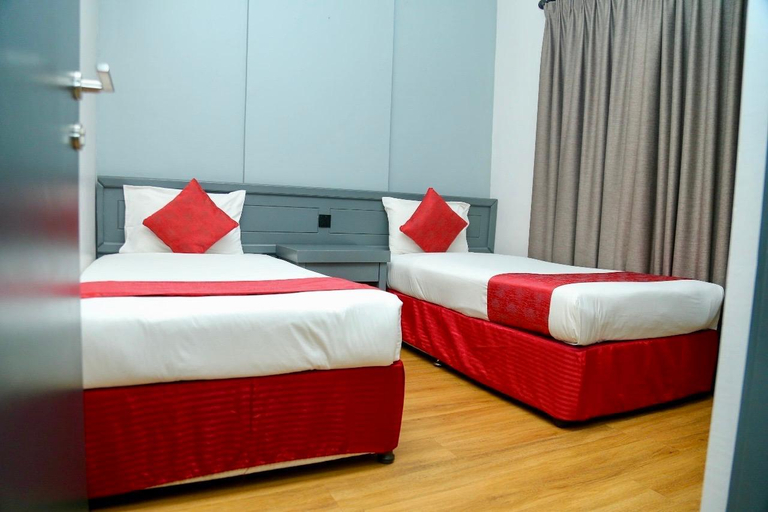 Bedroom 3, Al Sharq Hotel, Sharjah City