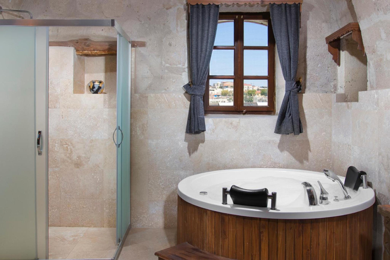 Bathroom 5, Portal Cappadocia, Ürgüp