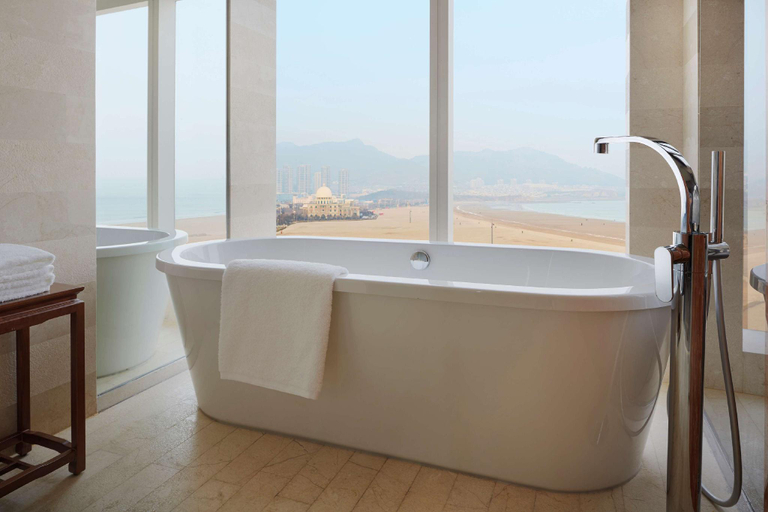 Bathroom 5, Hyatt Regency Qingdao, Qingdao