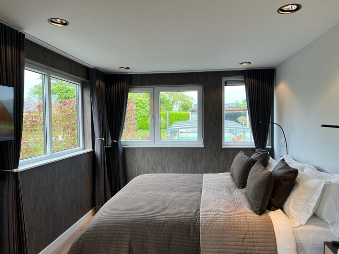 Others 5, Bed and Breakfast Roodkapje, Loon op Zand