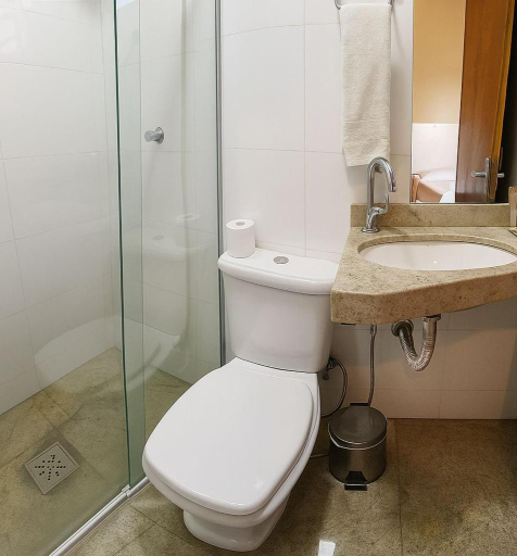 Bathroom 2, Pousada Estancia Pontello - proximo ao aeroporto de Confins, Confins
