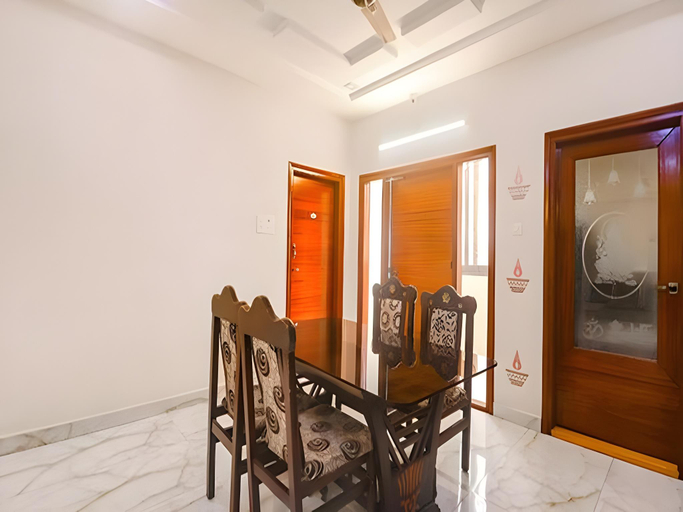Food & Drinks 5, FabHotel Golden Gate - Hitech City, Hyderabad