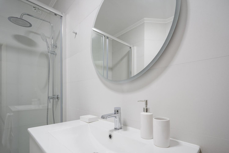 Bathroom, Figueiras House Populo Beach, Ponta Delgada