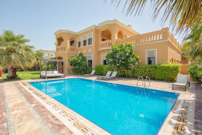 Others 2, Maison Privee - Prvt Pool & Beach Access in Luxury Palm Jumeirah 6BR Villa, Dubai