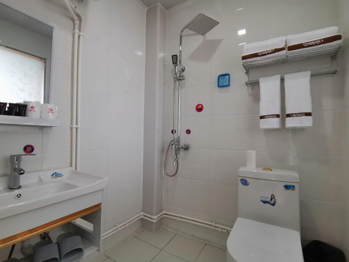 Bathroom 3, Jun Hotel Shanxi Linfen Anze County Bus Station, Linfen