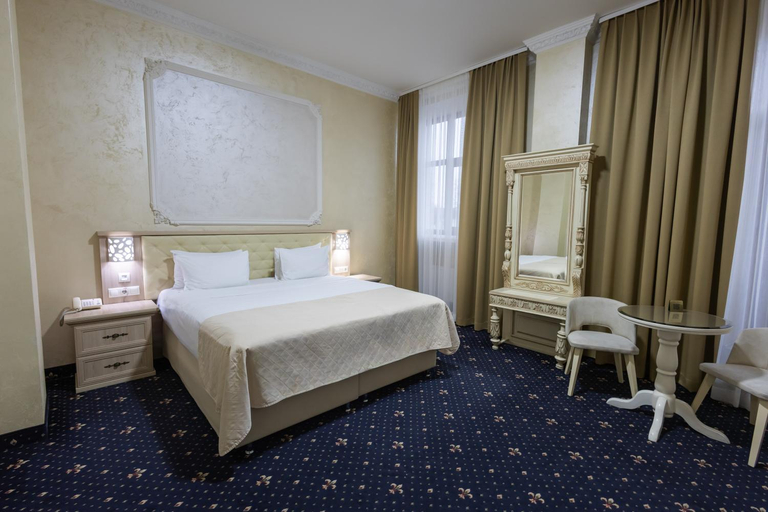 Bedroom 3, Hotel France, Vinnyts'ka