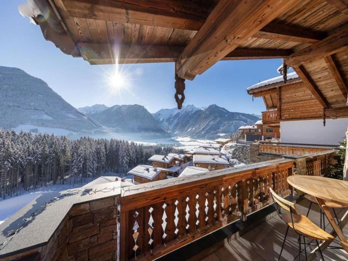 Surrounding environment 5, Rossberg Chalet with Panoramic View, Zell am See