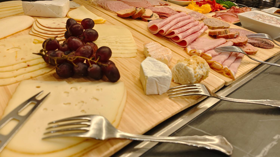Food & Drinks 4, Apartments Zur alten Post inkl MeineCardPLUS, Waldeck-Frankenberg