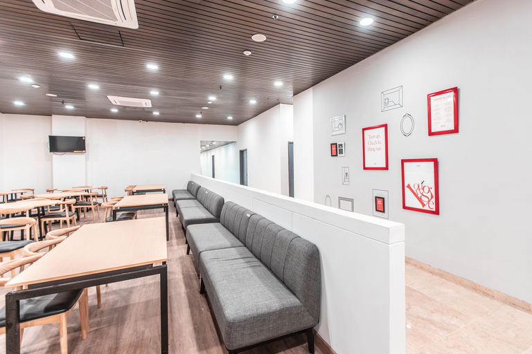 Others 5, Townhouse Hotel Salemba, Jakarta Pusat