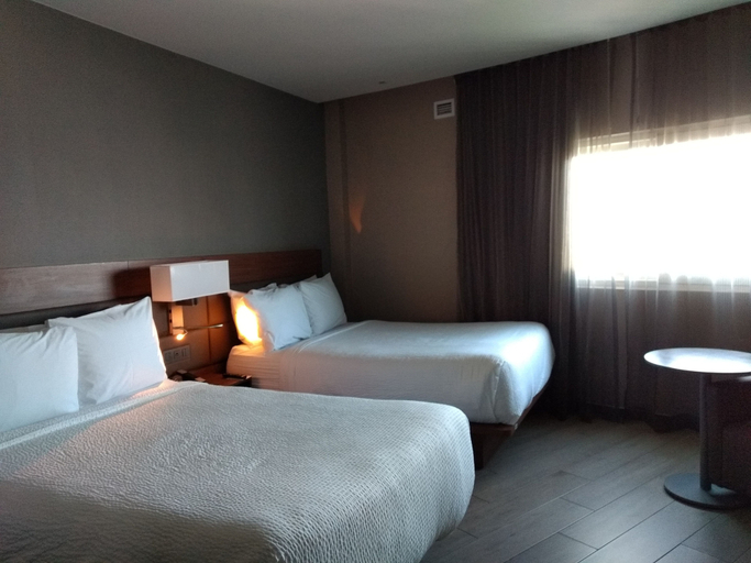 Bedroom 2, AC Hotel by Marriott Guadalajara Expo, Zapopan