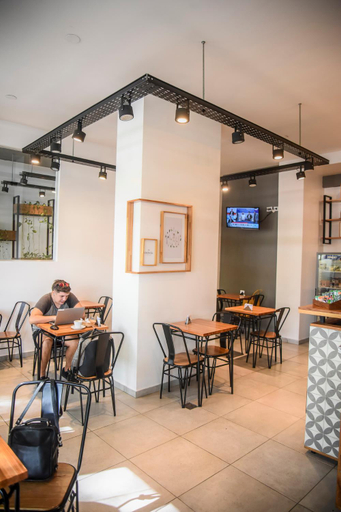 Food & Drinks 5, Casa Be Suites, Rosario