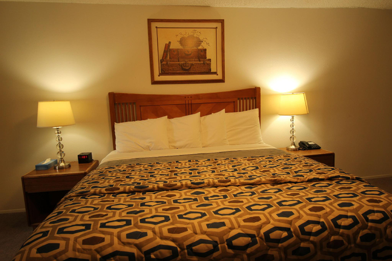 Bedroom 5, Mariners Cove Inn, Grays Harbor