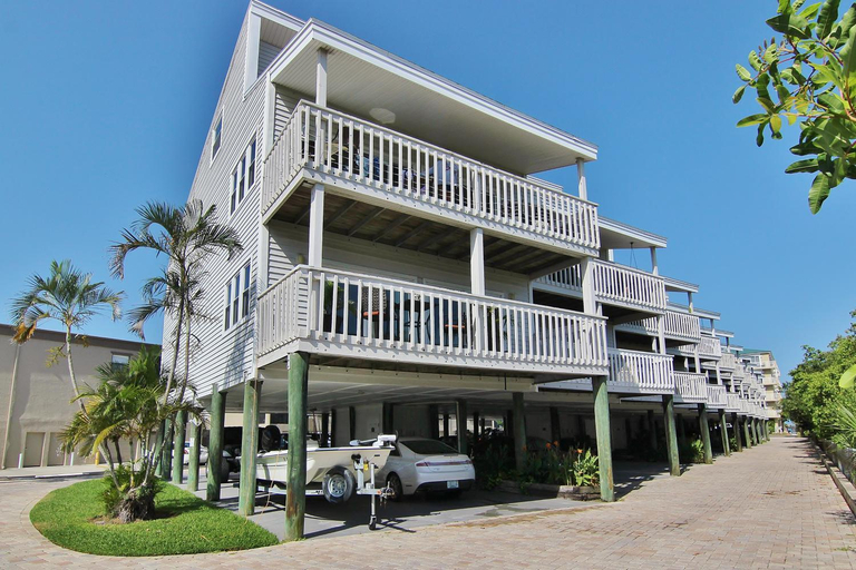 Exterior & Views 1, Intercoastal Condo 203, Pinellas