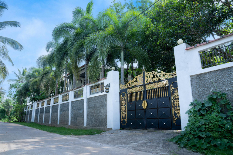 Exterior view 3, Skyport Villa Negombo, Katana