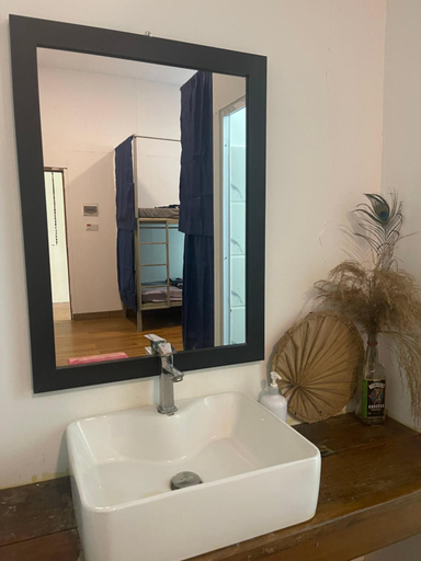 Bathroom 3, Skybar Koh Rong, Sihanoukville