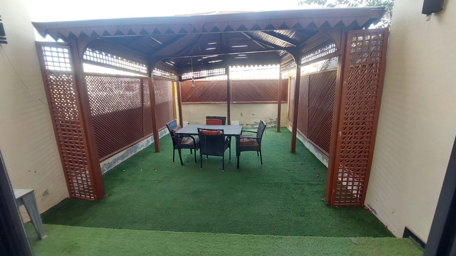 4, Dubai- 1BHK Villa Townhouse, Dubai
