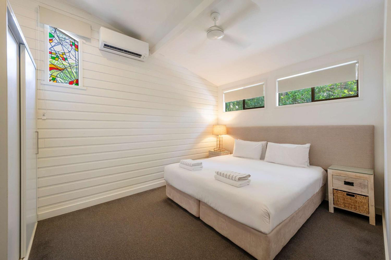 Bedroom 2, Bayshore Bungalows, Byron