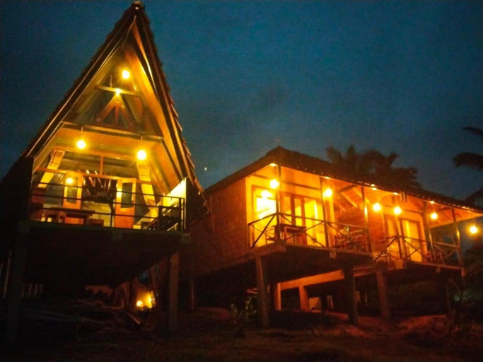 Others 5, Sinharaja Riverside, Kotapola