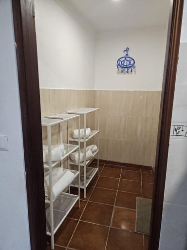 4, Nisa 2 Bedrooms AC Villa, Nisa