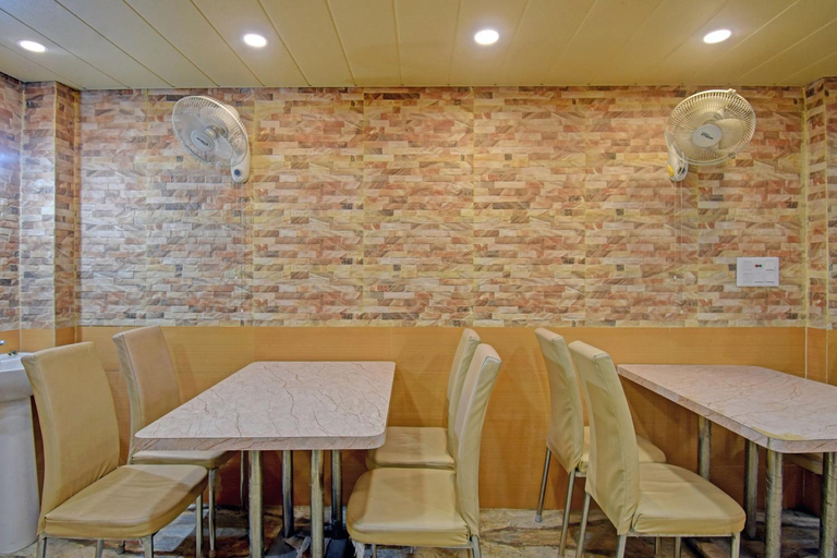 Food & Drinks 4, Hotel O The Royal Inn, North 24 Parganas