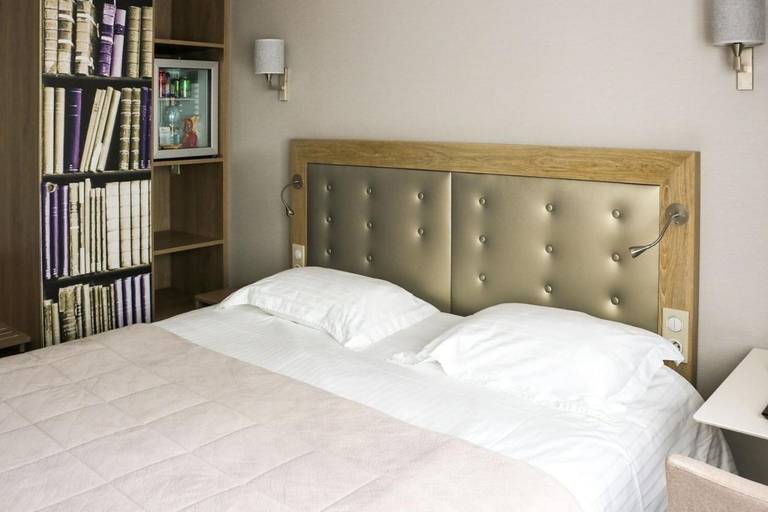Bedroom 3, Anne De Bretagne , Ille-et-Vilaine