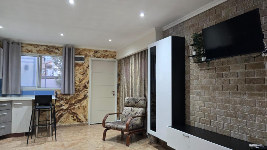 Others 3, Shahal Apartments