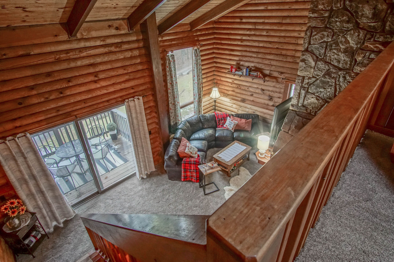 Living area 5, 2 Br Plus Loft: Hawthorne Valley 4, Pocahontas
