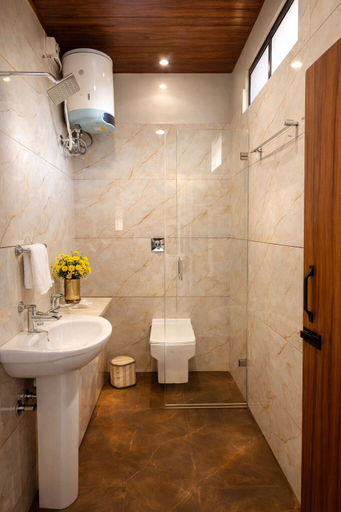 Bathroom 2, Hotel Maa Annpurna Palace, Ujjain