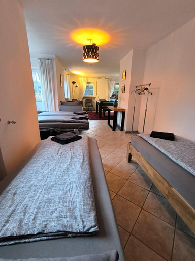 Others 5, Ferienhaus Weilheim mit Garten Spiel und Spass, Weilheim-Schongau