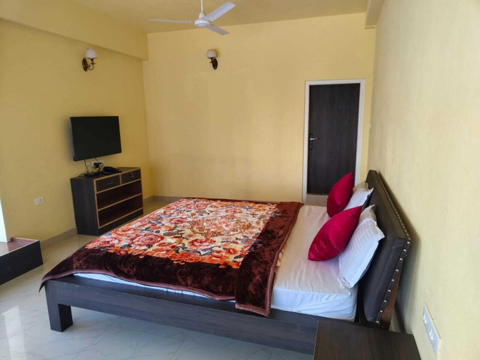 Room 5, D'BONN INN, East Khasi Hills