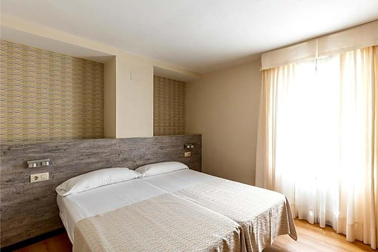 Bedroom 3, Hotel Plaza Santa Lucia, Sevilla