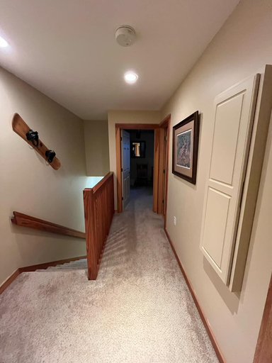 Interior 3, Camp 4 #7: 2 Bedrooms, 2.5 Baths: Slope Side, Gas Fireplace, Pocahontas
