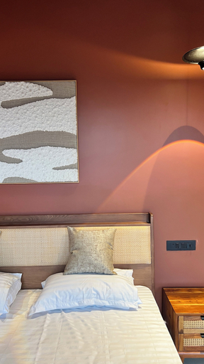 Room 2, Finding Life House By Jumbo Holidayz, Thane
