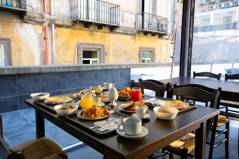 Food & Drinks 5, Enjoy rooms Naples, Napoli