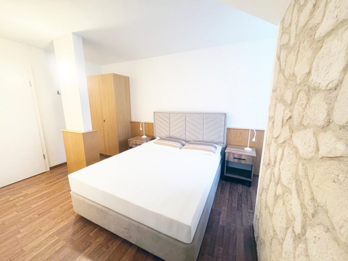 Bedroom 3, Zunfthaus zu Wirthen, Solothurn