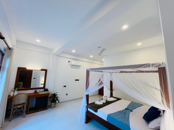 Bedroom 3, Chitra Ayurveda Hotel, Bentota