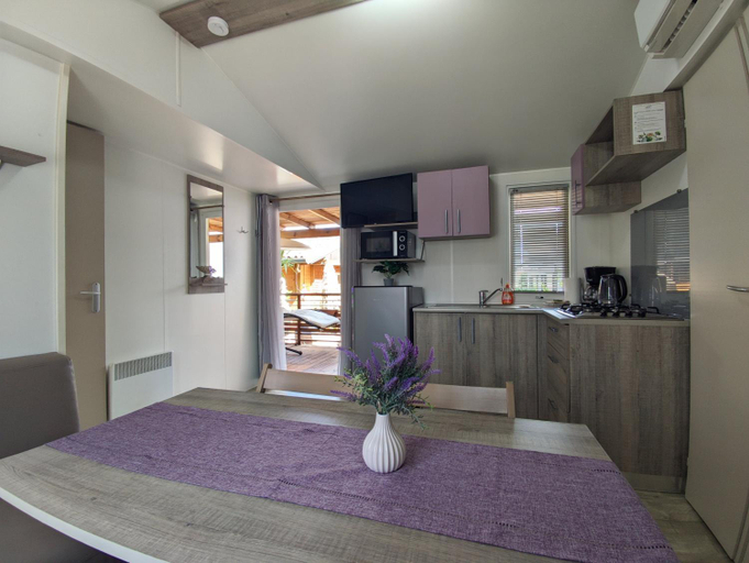 Others 5, Fontana Oasis Apartment, Verona