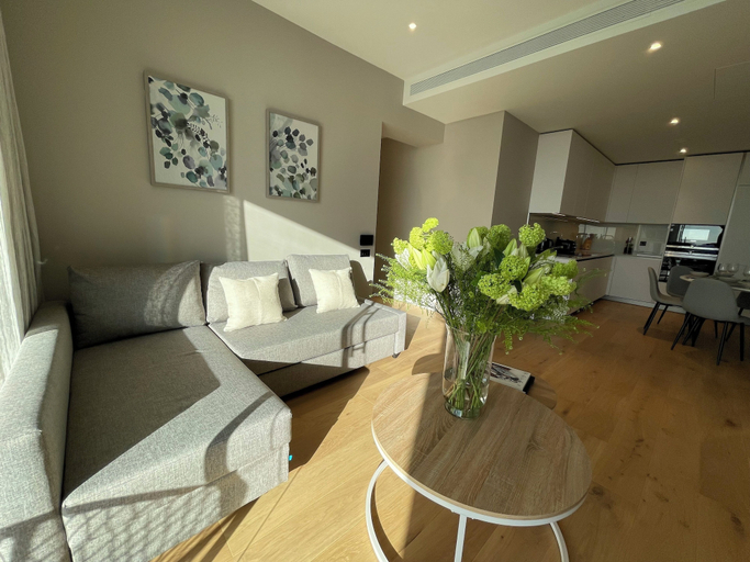 Others 5, Battersea Power Apartments, London