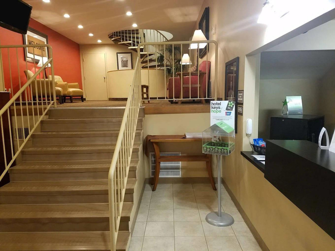 Public Area 2, MainStay Suites Indianapolis Northwest - College Park, Indianapolis