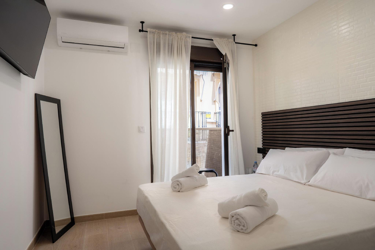 Bedroom 4, Emily Suites, Alicante