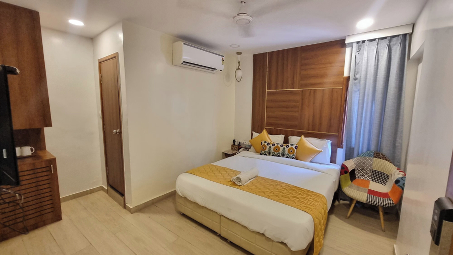 Room 3, Hotel Hinduja Empire, Surat
