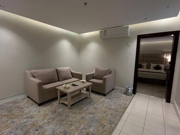 Others 3, Al Fal Hotel Duba