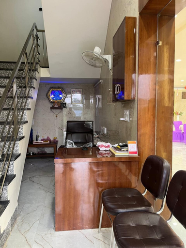 Interior entrance, Hotel DK Palace Kishangarh, Ajmer