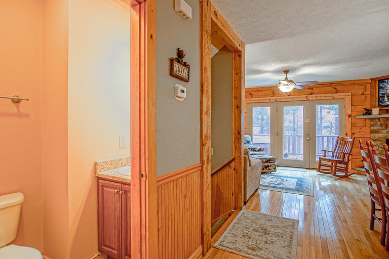 Interior 3, Loggers Run #7: 5 Bedrooms, 3.5 Bath: Slope Side. Overlooks The Ski Trail !, Pocahontas