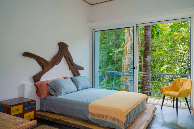 Room 3, Casa Bromelia, Aguirre