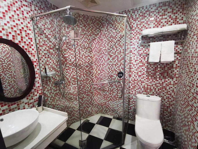Bathroom 3, City 118 Hotel Yingtan Bus Station, Yingtan