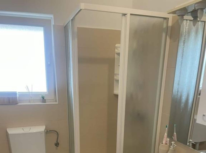 Bathroom 4, Family House Kurtin by Brankica, Preko