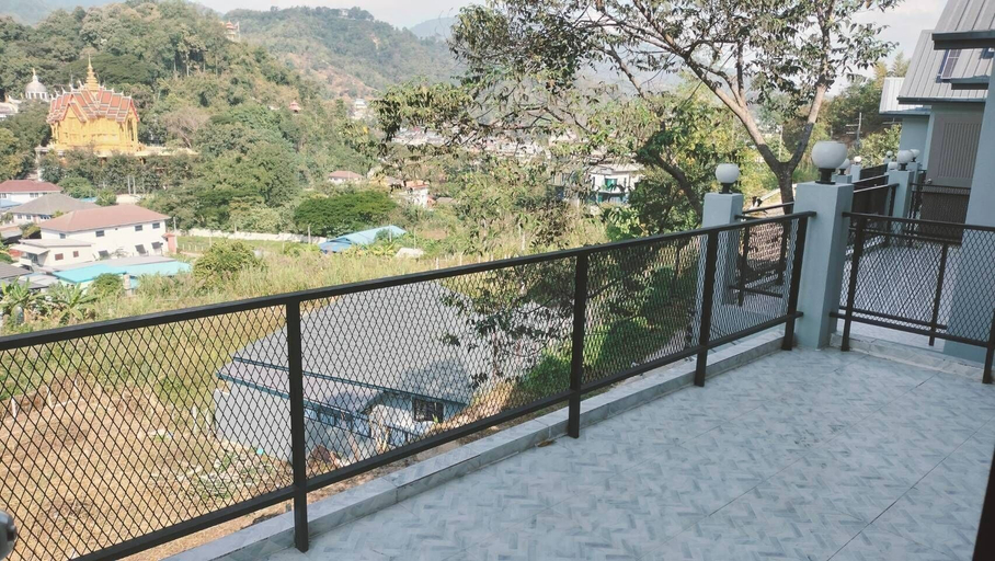 Terrace/patio 5, HAPPYHOME RESORT, Mae Sai