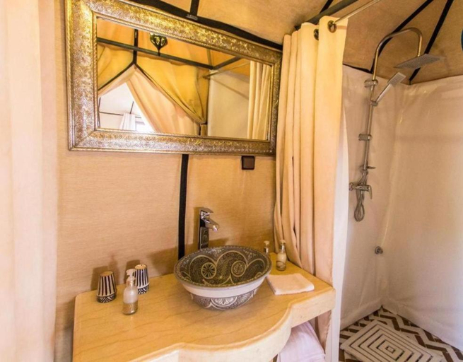 Bathroom 2, Sahara Berber Luxury Camp, Errachidia